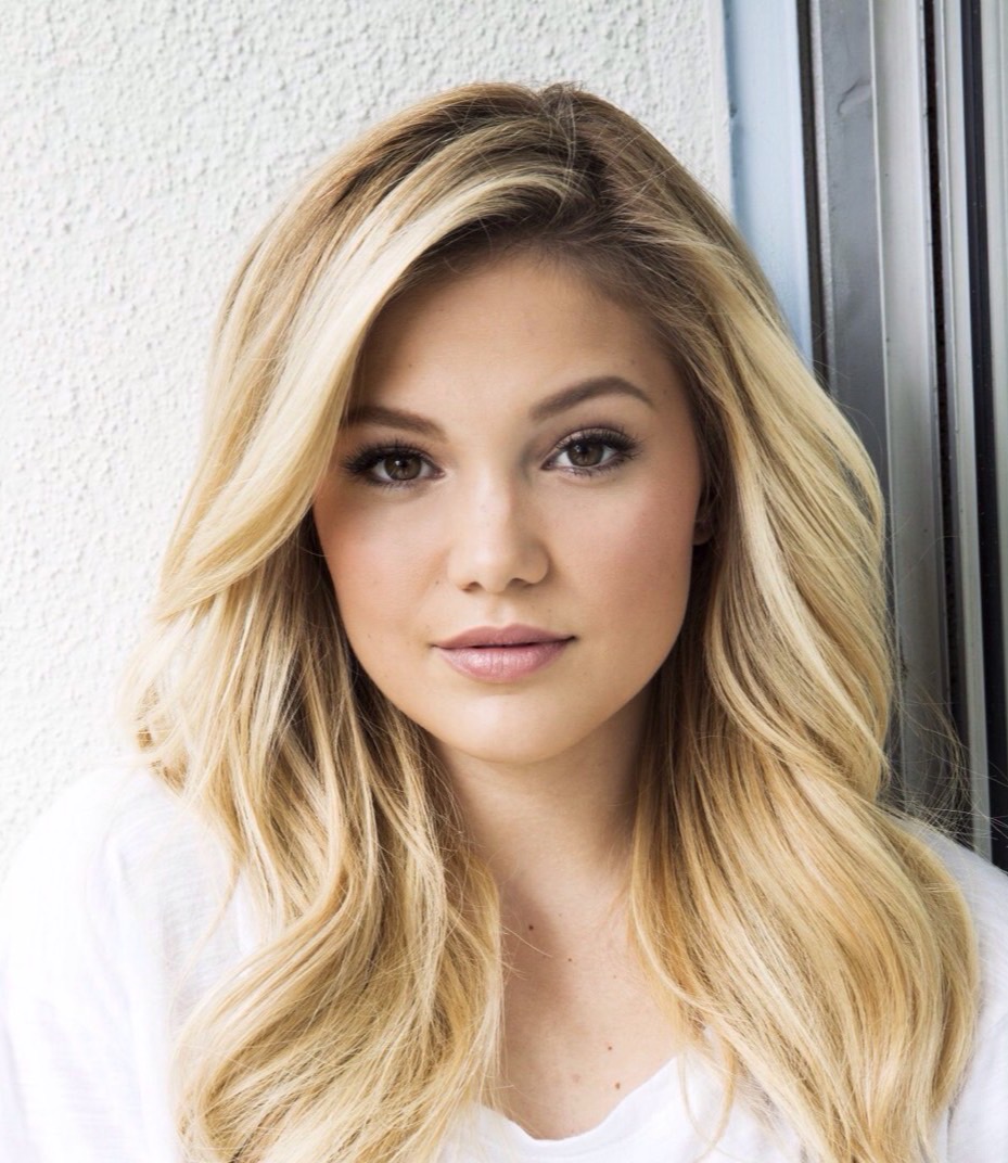 Famous August Birthdays Flashcards | Memorang